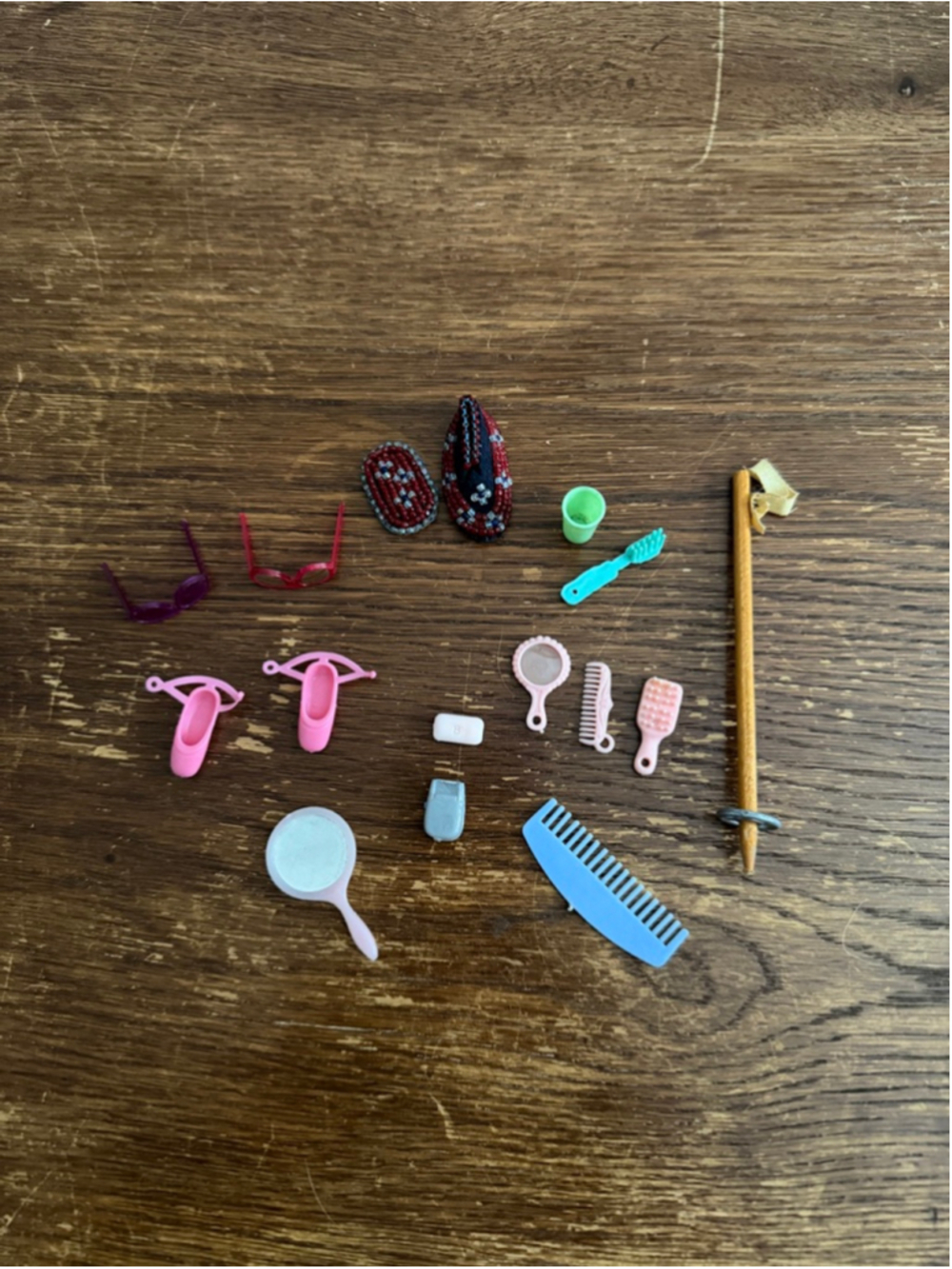 Vintage Barbie Accessory Lot Sunglasses Slippers Brush Comb Mirror Ski Pole Soap
